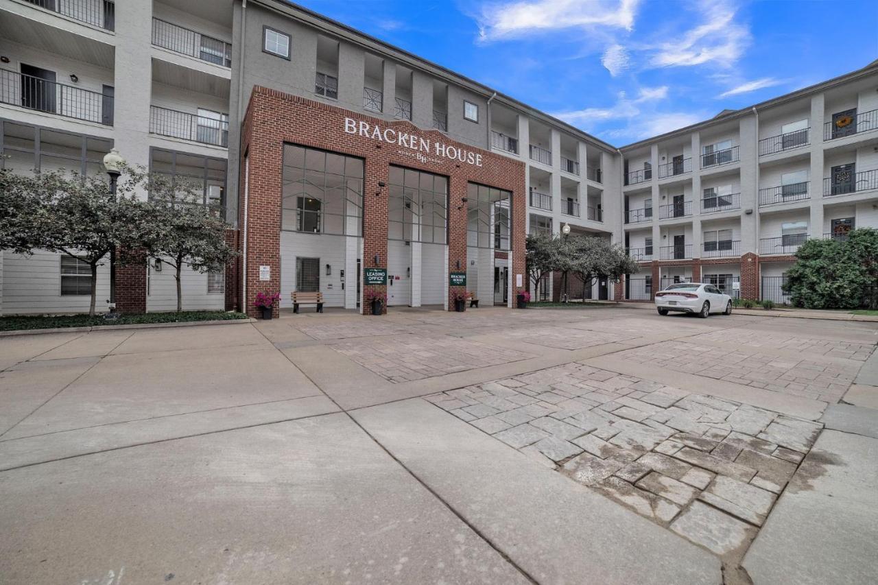 Frontdesk Bracken House Apts North Shore פיטסבורג מראה חיצוני תמונה